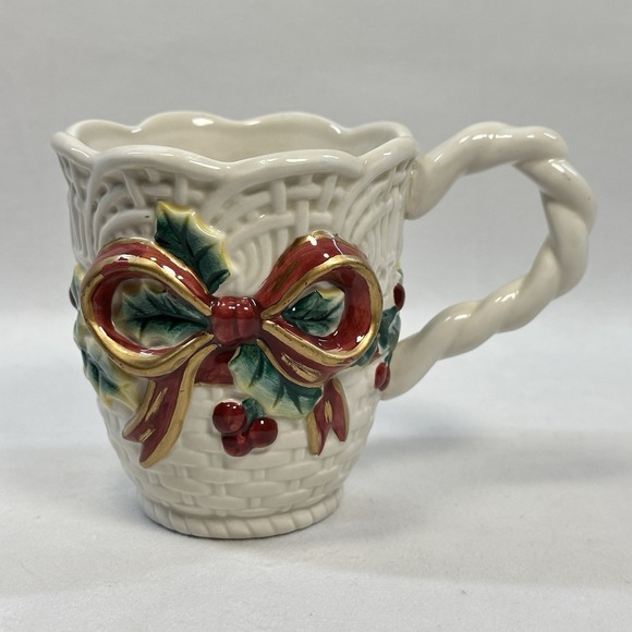 Fitz and Floyd Essentials Christmas Holiday Wreath Mug Set Of 4 - Picture 13 of 16